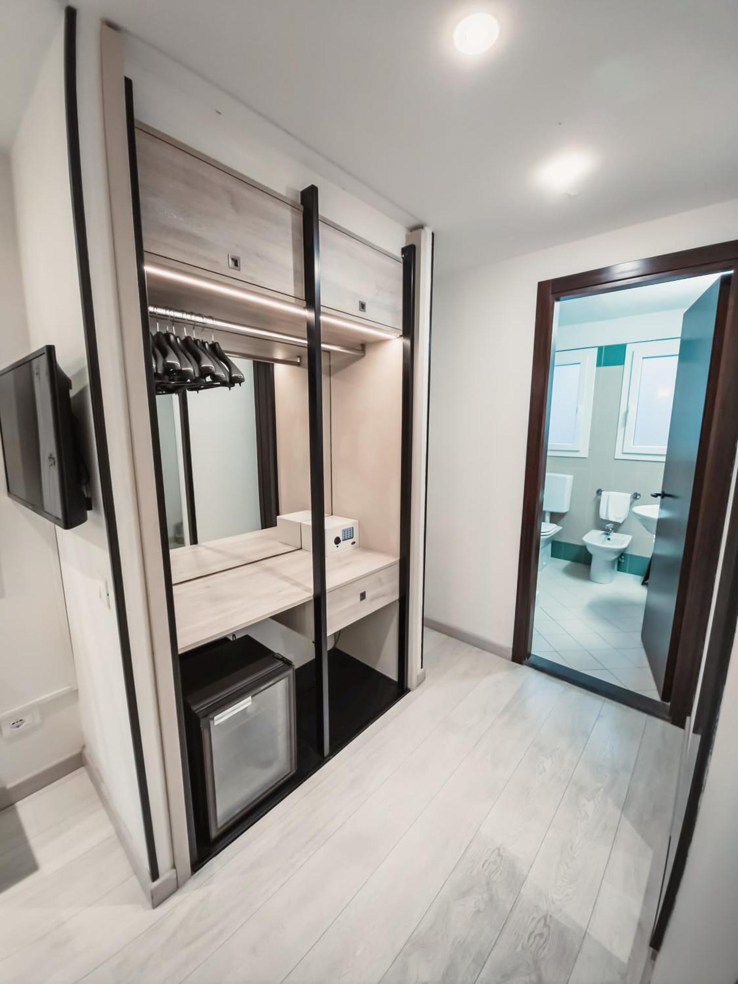 Art Hotel Milano Prato  Exterior photo
