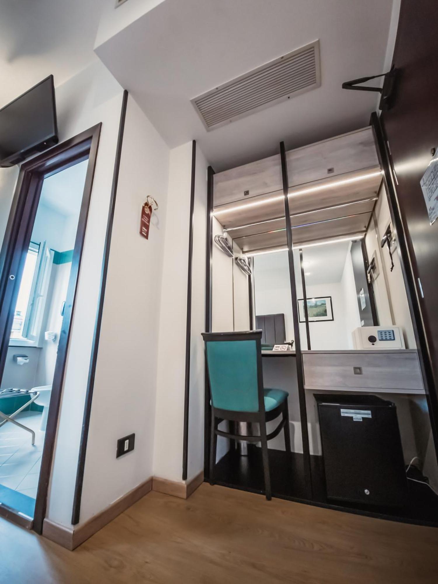 Art Hotel Milano Prato  Exterior photo